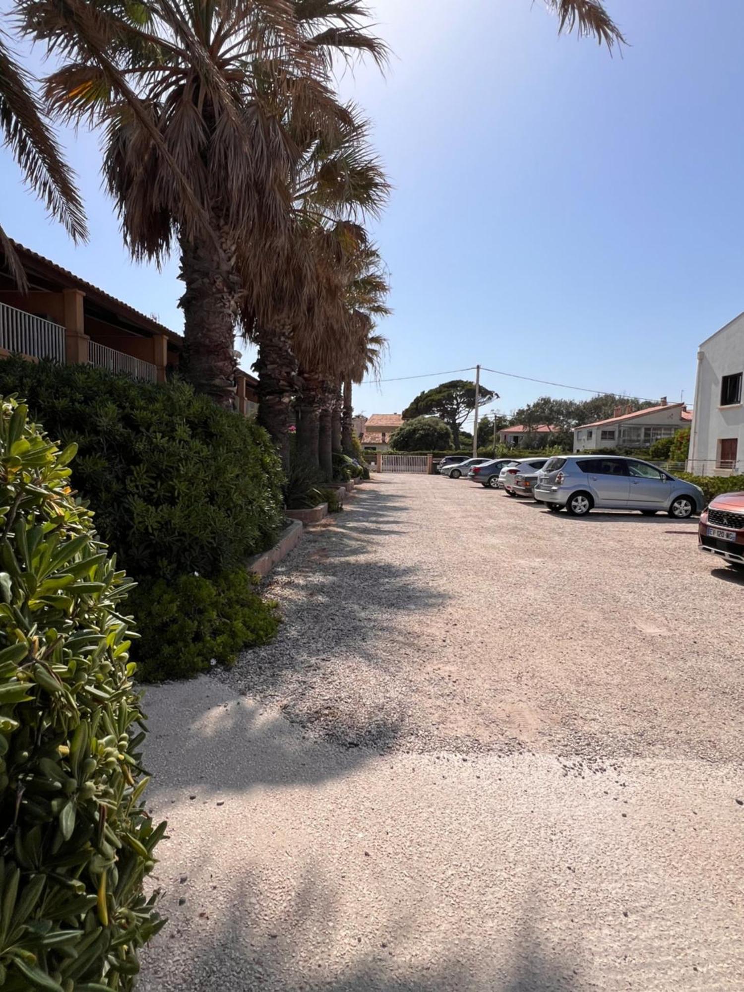 شقة La Bergerie Hyères المظهر الخارجي الصورة